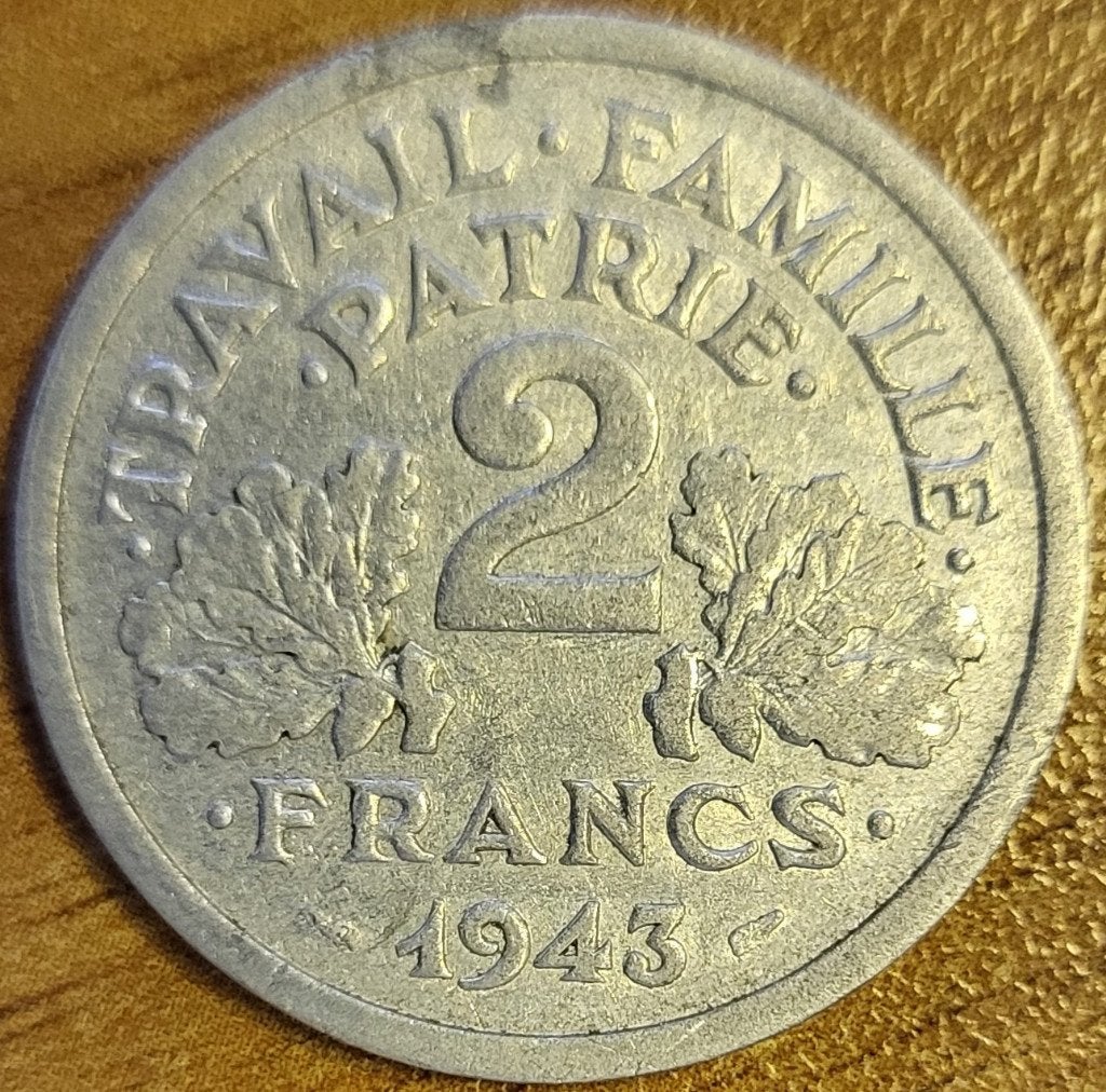 FRANKRIJK 2 Fr Francisque 1943 Parijs KM#904.1 EXTRA FINE, Ophalen of Verzenden, Frankrijk, Losse munt