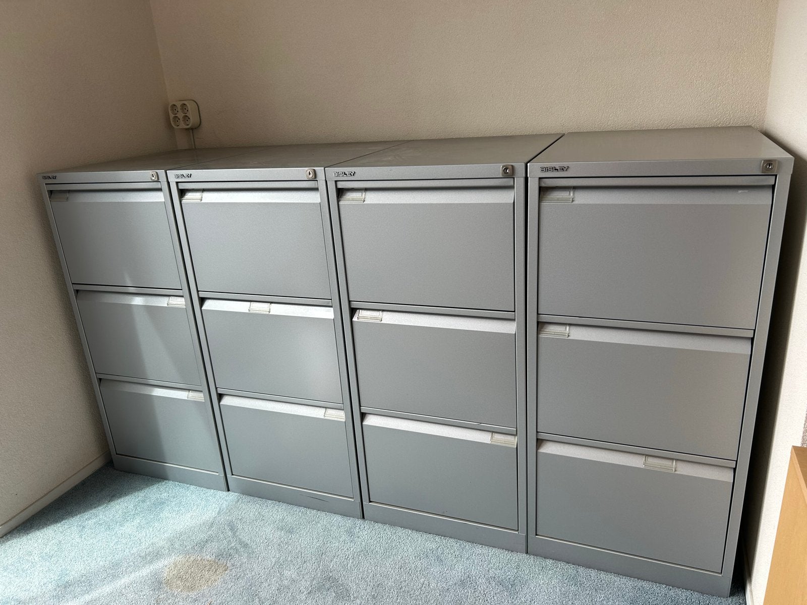 Set van 2 Bisley archiefkasten met 3 laden en sleutels, Ophalen, Gebruikt, Minder dan 100 cm