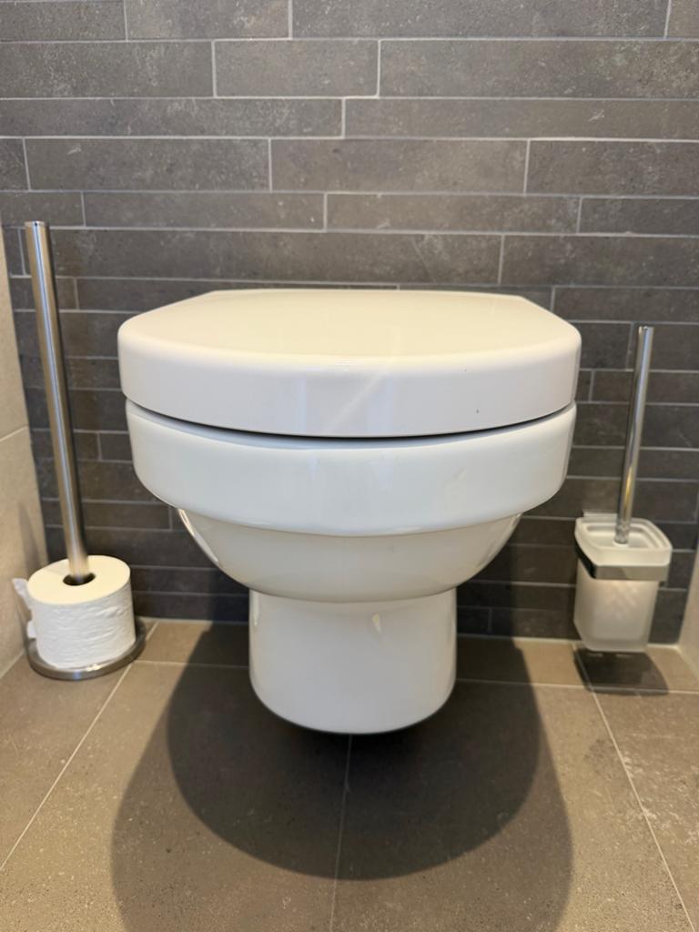 Villeroy & Boch Toiletpot- Compact ,gebruikt, Ophalen, Gebruikt, Toilet