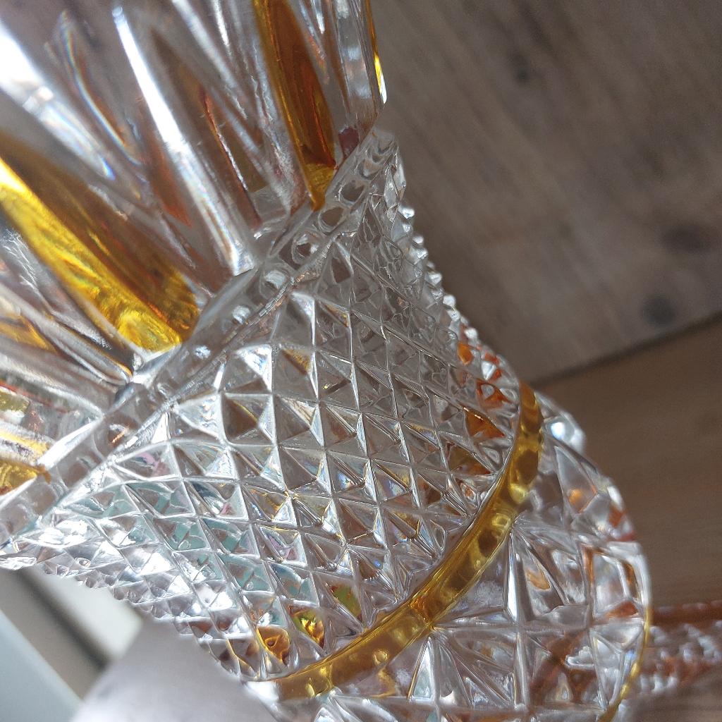 Mooie brocante medici vaas zwaar Boheems kristal met amber, Ophalen of Verzenden