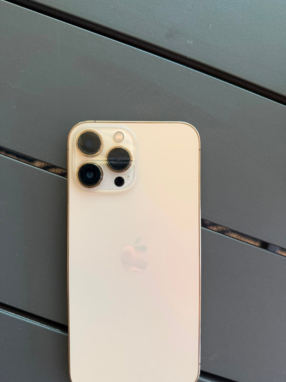 I Phone 13 pro max, Telecommunicatie, Mobiele telefoons | Apple iPhone, Ophalen, 75 %, IPhone 13 Pro Max, Goud