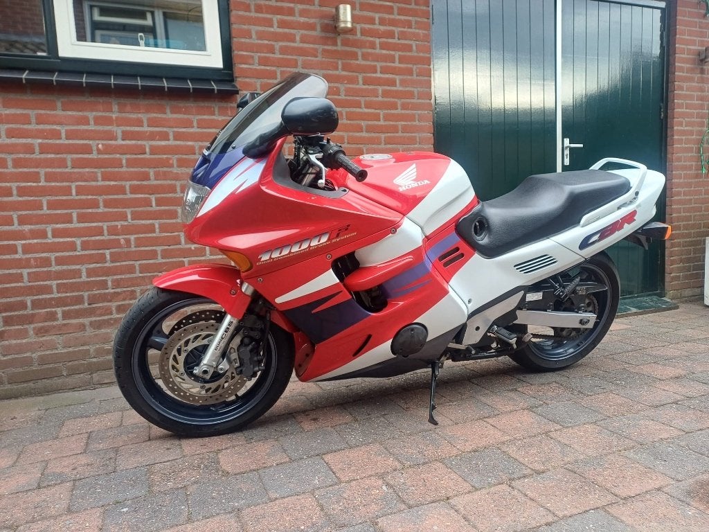 Honda CBR 1000F, Sportuitlaat, Occasion, 4 cilinders, Motorrijbewijs A