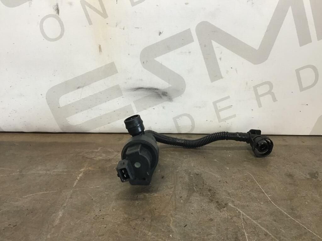 Vacuum ventiel BMW N53B30A 7572237, Gebruikt, -, -, Ophalen of Verzenden