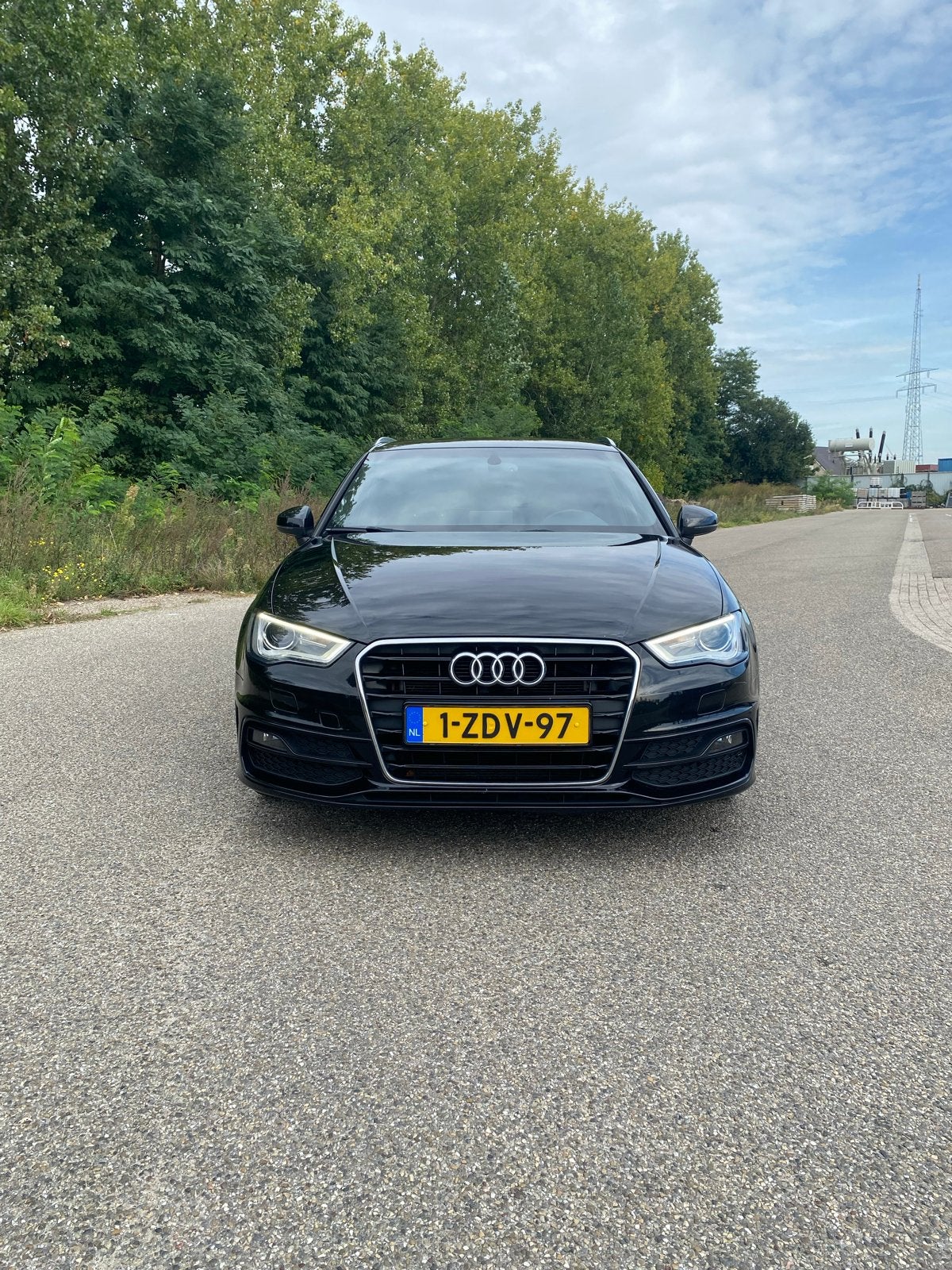 Foto 9 van Audi A3 1.4 TFSI ULTRA COD 110KW Sportback 2015 Zwart