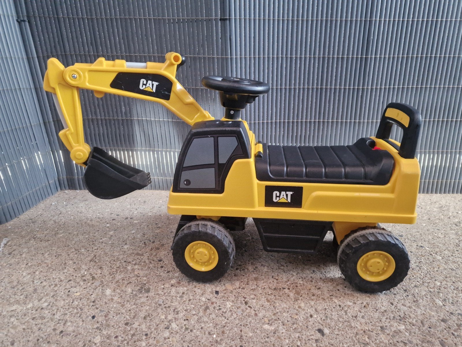 Cat graafmachine kinder graafmachine loopauto Cat, Ophalen, Zo goed als nieuw, Loopvoertuig