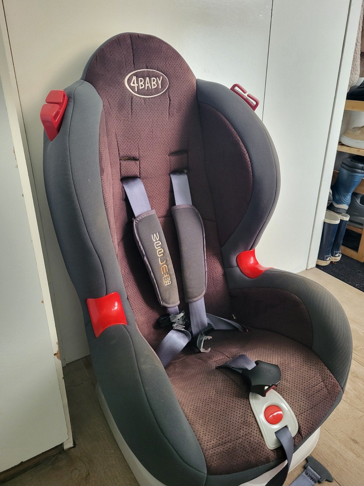 4BABY Autostoel - Comfortabel en Veilig voor Kinderen, 9 t/m 18 kg, Ophalen, Overige merken, Gebruikt