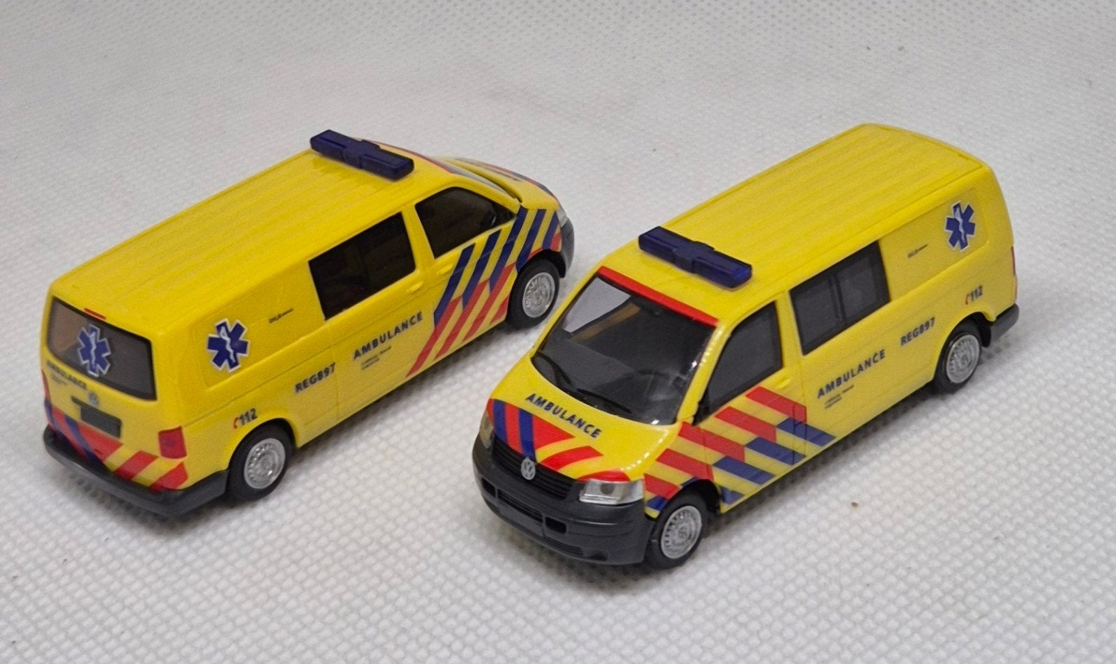 VW T5 Ambulance, Ophalen of Verzenden, Zo goed als nieuw, Auto, Rietze