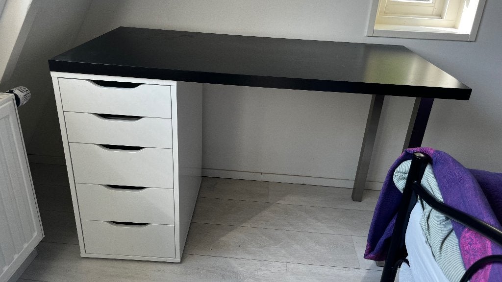 IKEA tiener bureau, Huis en Inrichting, Bureaus, Ophalen, Gebruikt, IKEA