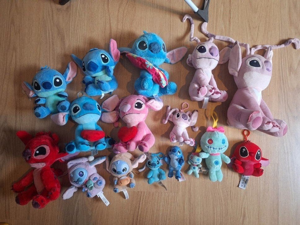 Grote collectie Stitch, Angel, Scruffie en Leroy knuffels, Disney, Overige typen, Ophalen of Verzenden, Met label