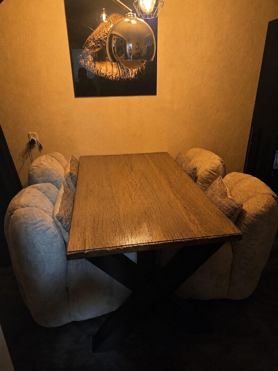 Mooie Richmond eettafel en salontafel.
Zeer, Huis en Inrichting, Ophalen, Zo goed als nieuw, Rechthoekig, 50 tot 100 cm