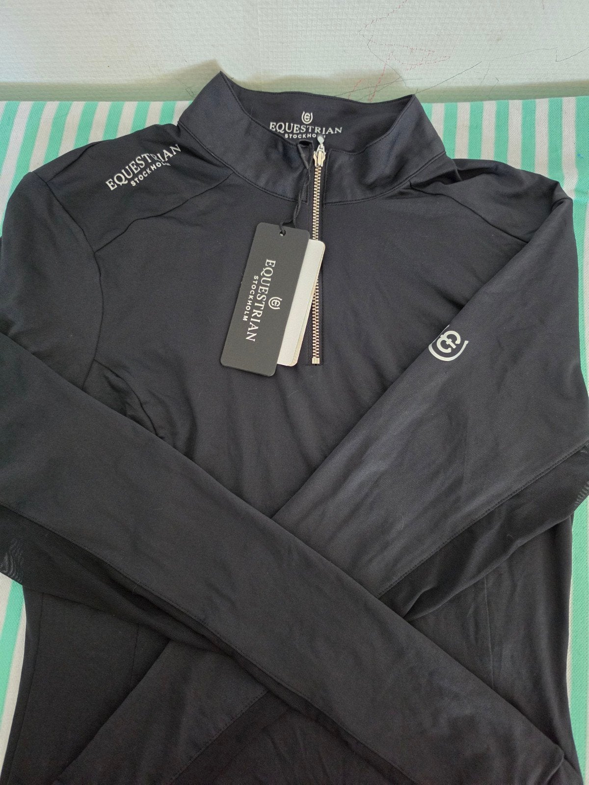 Diverse maten Equestrian Stockholm airbreeze sunshirt zwart, Ophalen of Verzenden, Dressuur, Bovenkleding
