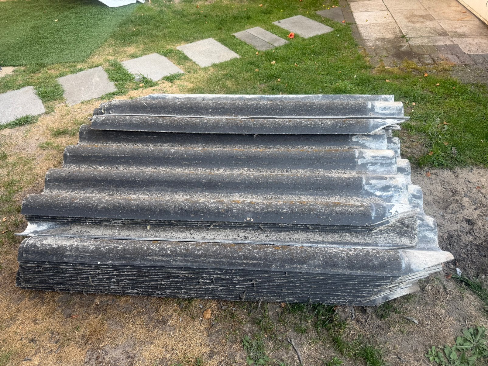 Asbestvrije Cement platen, Doe-het-zelf en Verbouw, Ophalen, Zo goed als nieuw, Zwart, Overige materialen