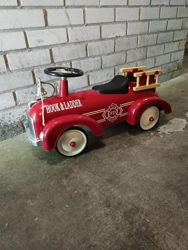 Brandweer loopauto, Ophalen