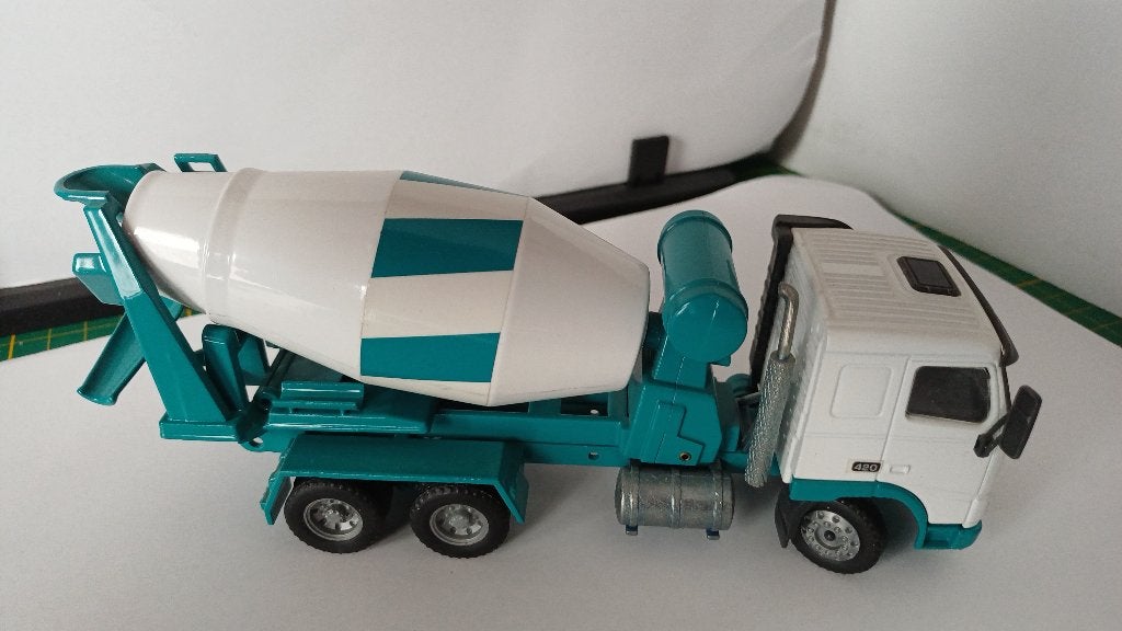 JOAL Volvo FH12 Betonmixer - Zo goed als nieuw, Hobby en Vrije tijd, Ophalen of Verzenden, Zo goed als nieuw, Bus of Vrachtwagen