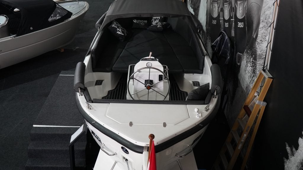 Stout 750 incl. 30 Pk DIRECT VAREN, Watersport en Boten, Sloepen, Herenweg 10 Rijnsaterwoude, Overige typen, Overige brandstoffen