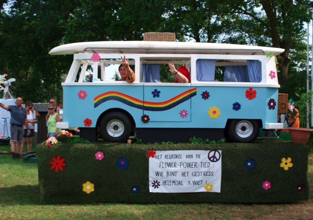 Optochtwagen/ VW bus/ carnaval/ decorstuk, Ophalen, Gebruikt