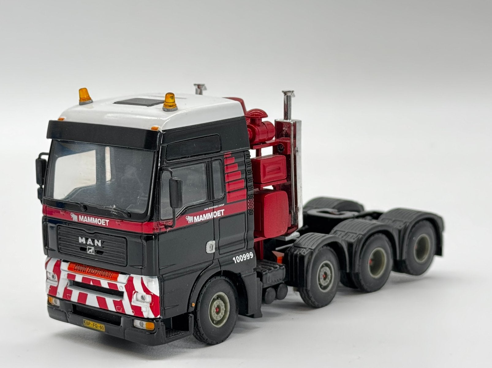 TEMA TOYS MAN TGA 8x4 MAMMOET van Seumeren, Hobby en Vrije tijd, Modelauto's | 1:50, Overige merken, ., Ophalen of Verzenden, Zo goed als nieuw