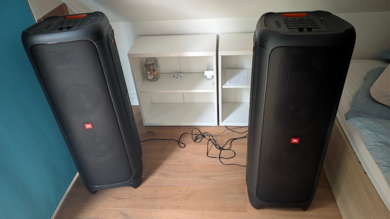 2 jbl partybox 1000, prijs per stuk. goede staat, JBL, Party speaker, Bluetooth, Ophalen
