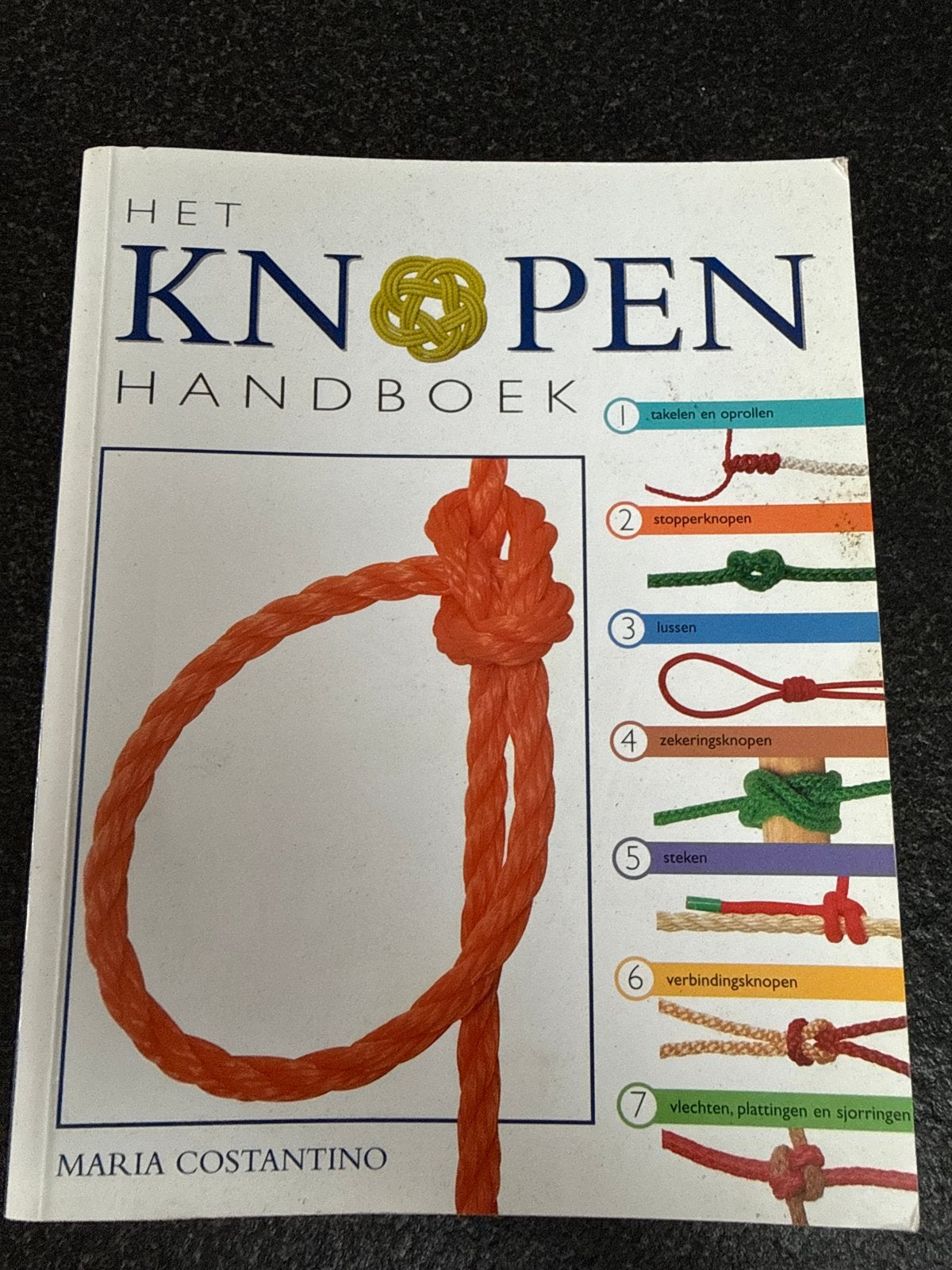 Het Knopen Handboek - Maria Costantino, Ophalen of Verzenden, Gelezen, Overige onderwerpen