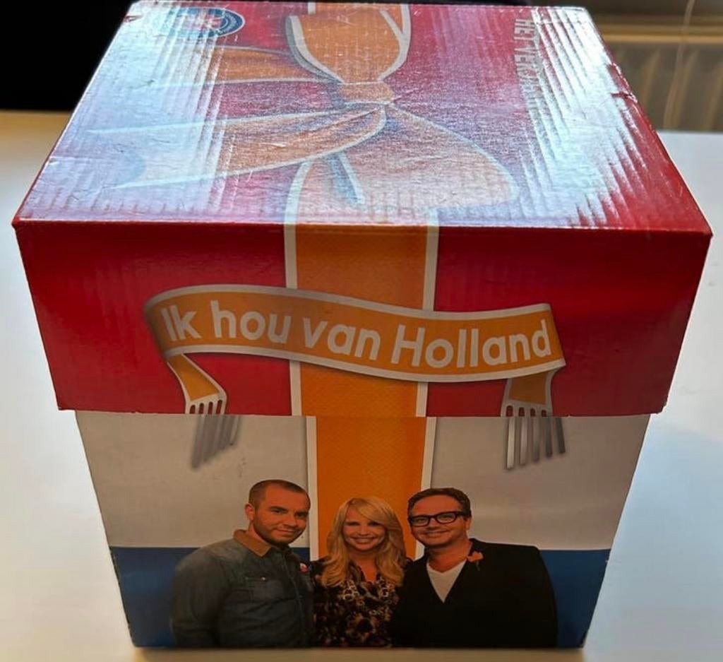 Ik hou van Holland Verjaardagsspel - de Bom - vaste prijs, Vijf spelers of meer, Ophalen of Verzenden, Zo goed als nieuw