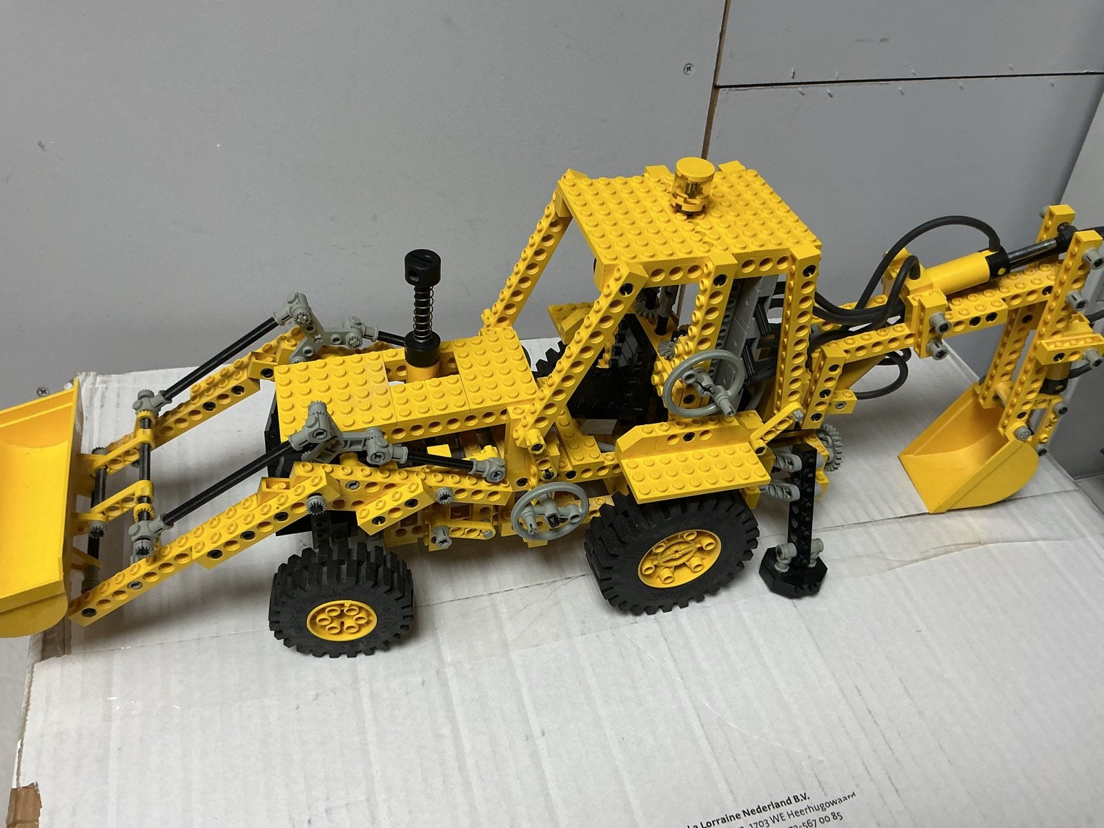 Lego 8862 Technic Graafmachine/Shovel - Geel Backhoe grader, Kinderen en Baby's, Speelgoed | Duplo en Lego, Ophalen of Verzenden