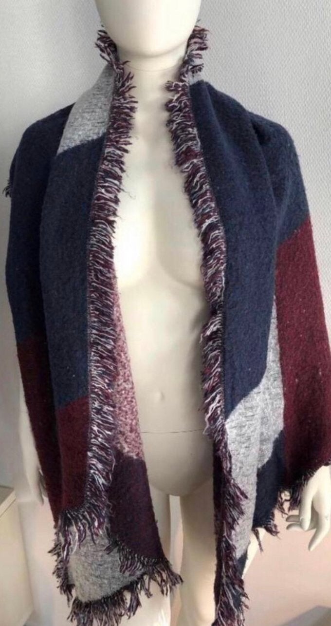 H&M shawl sjaal gebreid blauw rood wit franjes, Kleding | Dames, H&M, Verzenden, Maat 46/48 (XL) of groter, Zo goed als nieuw