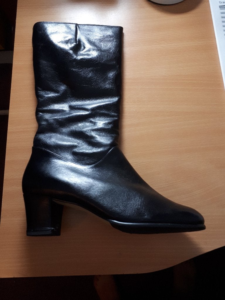 Dames laarzen - zwart - gevoerd met bont - echt leer, Kleding | Dames, Hoge laarzen, Zwart, Ophalen of Verzenden, Zo goed als nieuw