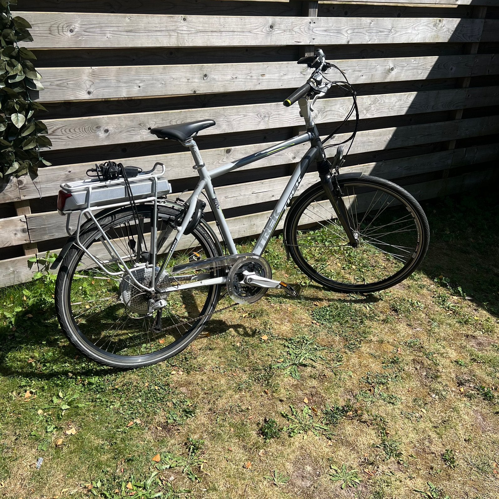 Trek bionx L600+, Fietsen en Brommers, Ophalen, Zo goed als nieuw, 51 tot 55 cm, Gazelle