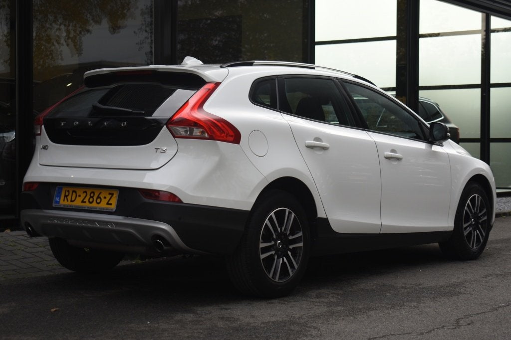 Volvo V40 Cross Country 1.5 T3 Nordic+, Automaat, 12 maanden, Euro 6, Wit