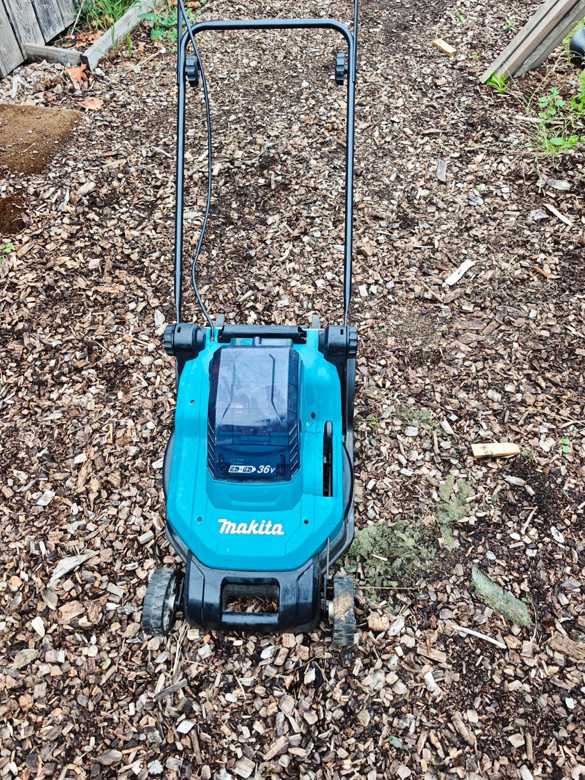 Makita grasmaaier, Tuin en Terras, Ophalen, Gebruikt, Makita, 40 t/m 49 cm