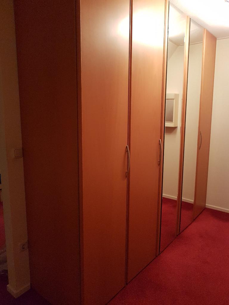 Kledingkast beuken met vouwdeuren (250 cm breed), Gebruikt, 200 cm of meer, 200 cm of meer, Strak, warm, landelijk