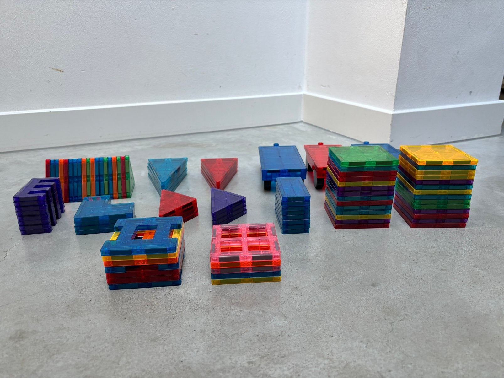 MagnaMinds magnetic tiles, Ophalen of Verzenden, Zo goed als nieuw