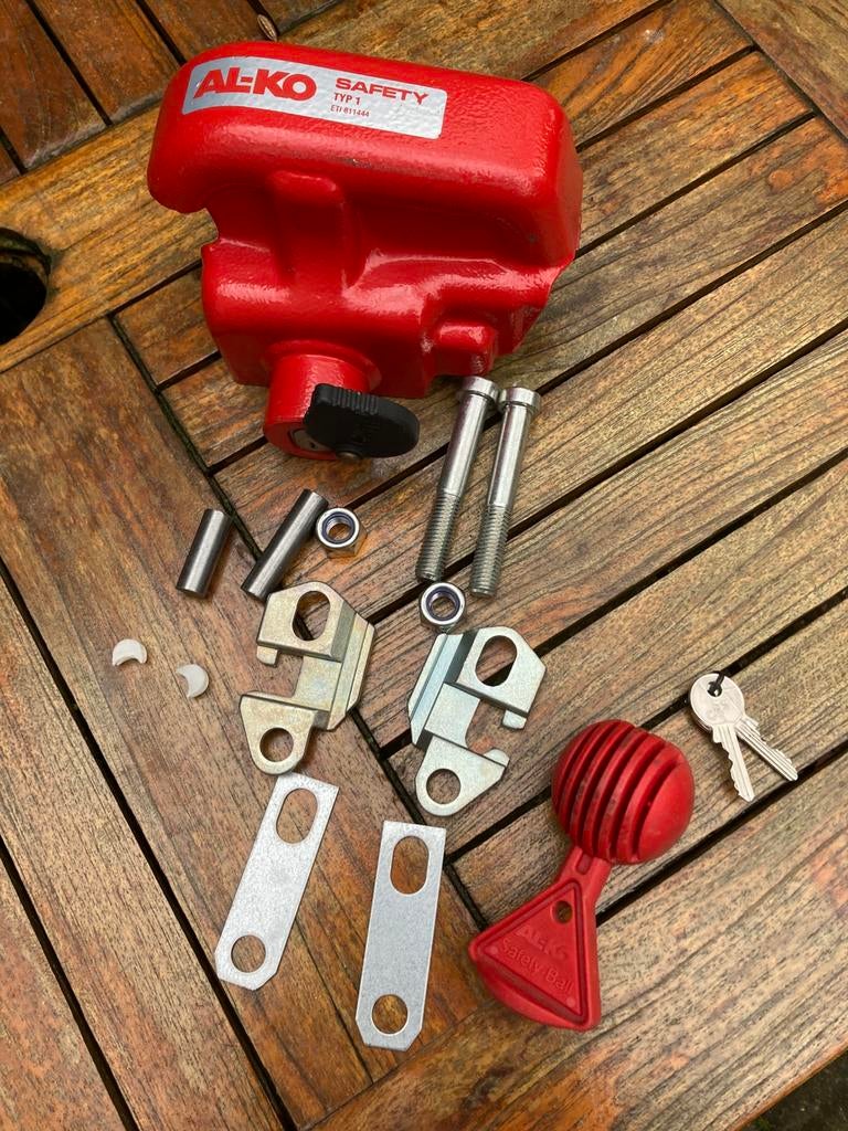 Alko safety type 1 aanhangerslot/ disselslot, Ophalen, Gebruikt
