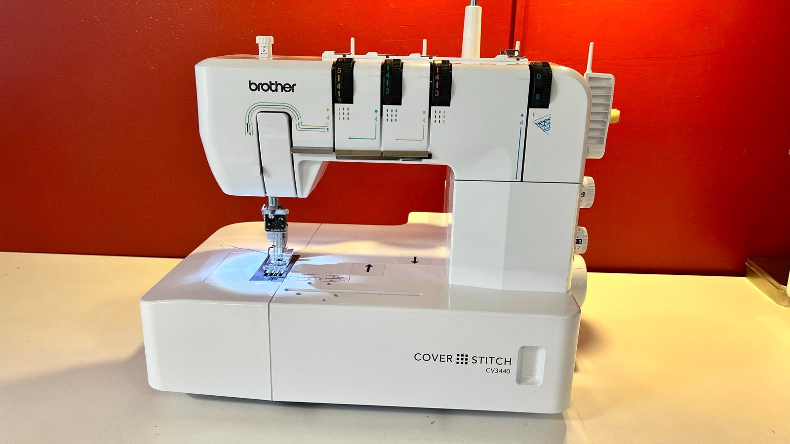 Brother Coverstitch CV3440 - inclusief bandgeleider, Ophalen of Verzenden, Zo goed als nieuw, Naaimachine, Brother