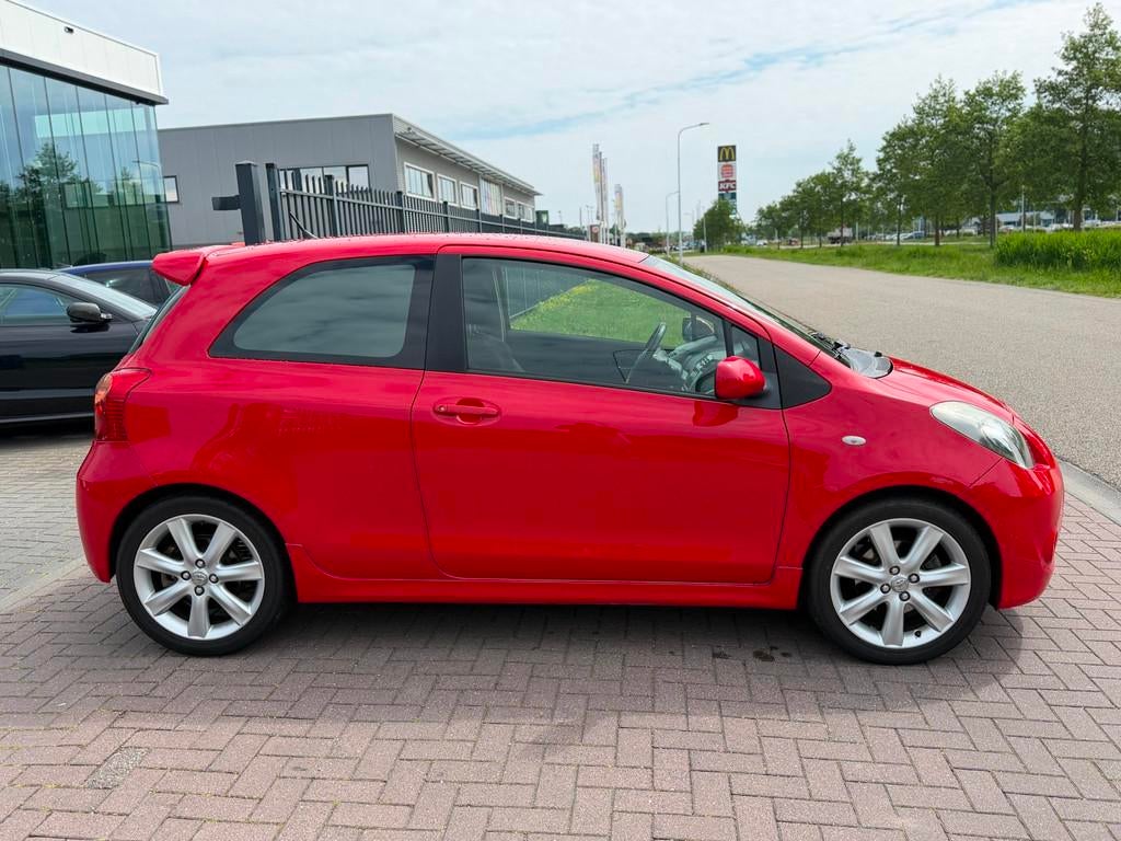 Toyota Yaris 1.8 VVTi TS 2007 133PK NAP Rood, Auto's, Voorwielaandrijving, Zwart, 4 cilinders, 133 pk