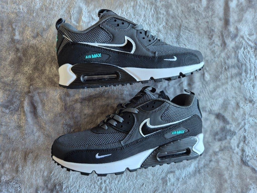 Nike Air max 90 blauw zwart maat 43, Nike air max, Zwart, Nieuw, Ophalen of Verzenden