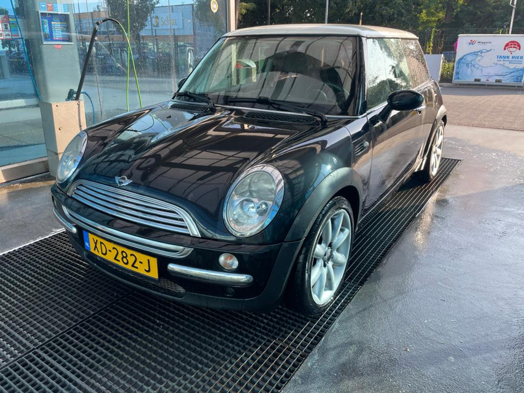 Mini 1.6 16V Cooper 2002 Zwart, Auto's, Mini, Voorwielaandrijving, 1025 kg, 15 km/l, 4 cilinders