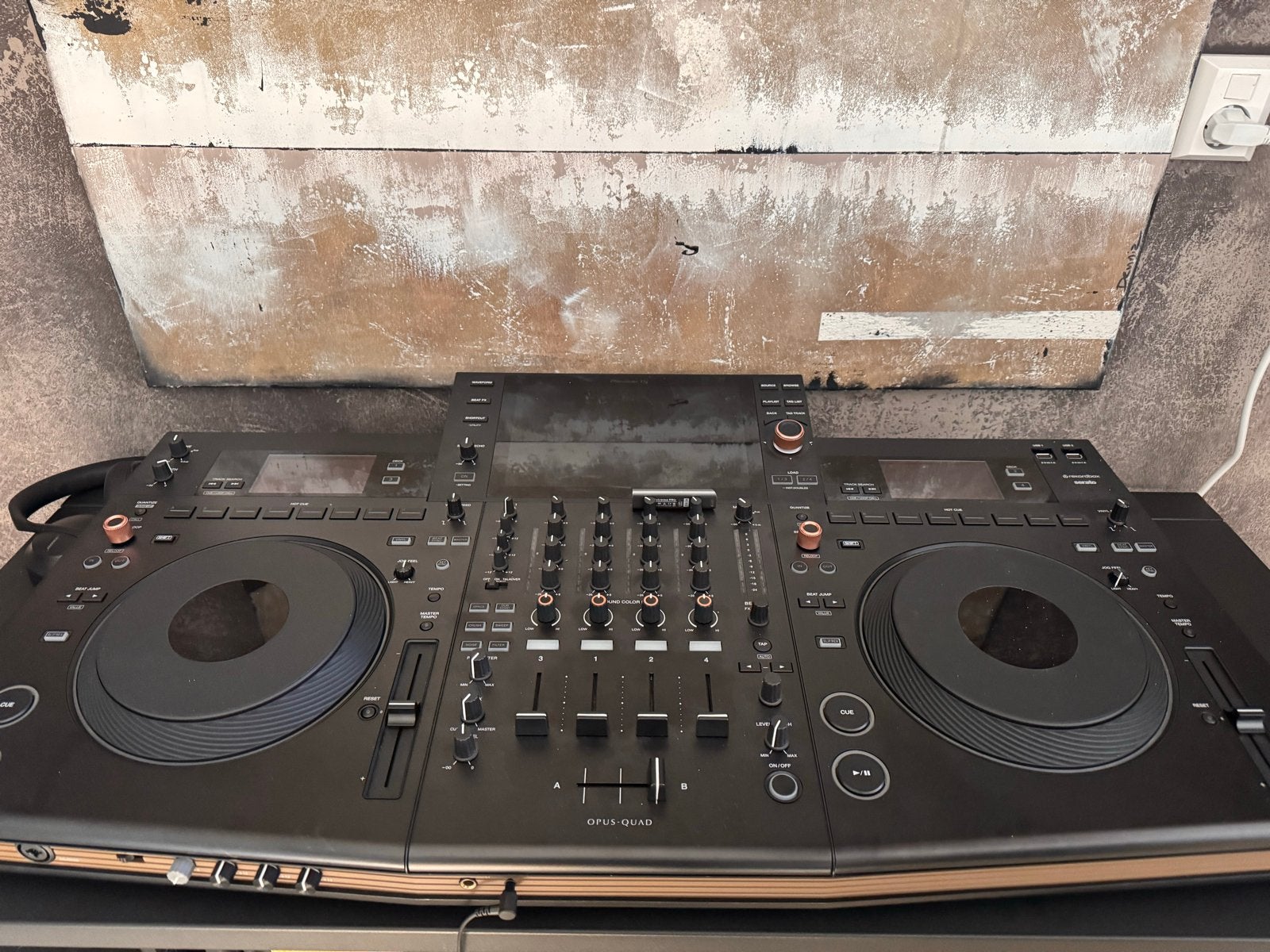 Pioneer Opus Quad DJ-set met opvouwbaar meubel en monitors, Ophalen, Zo goed als nieuw, Dj-set, Pioneer