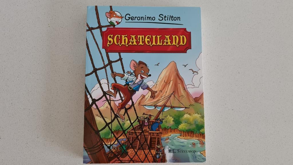 Boek Geronimo Stilton Schateiland, Boeken, Fictie algemeen, Geronimo Stilton, Ophalen of Verzenden, Zo goed als nieuw