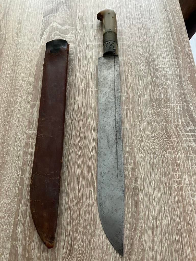 Machete met leren schede., Verzamelen, Militaria | Tweede Wereldoorlog, Ophalen of Verzenden