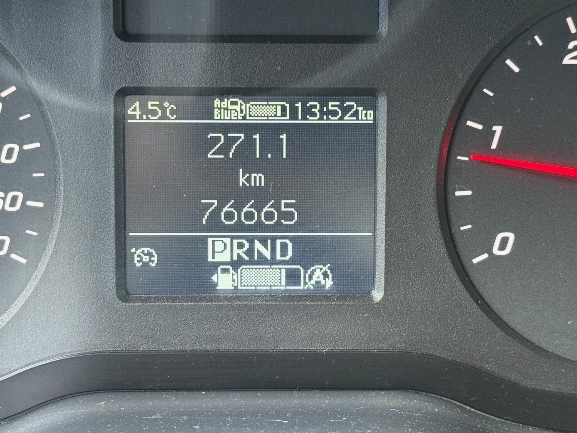 Mercedes-Benz Sprinter 319 CDI Gesloten Clixtar Oplegger 630, Automaat, 12 maanden, Gebruikt, Zwart