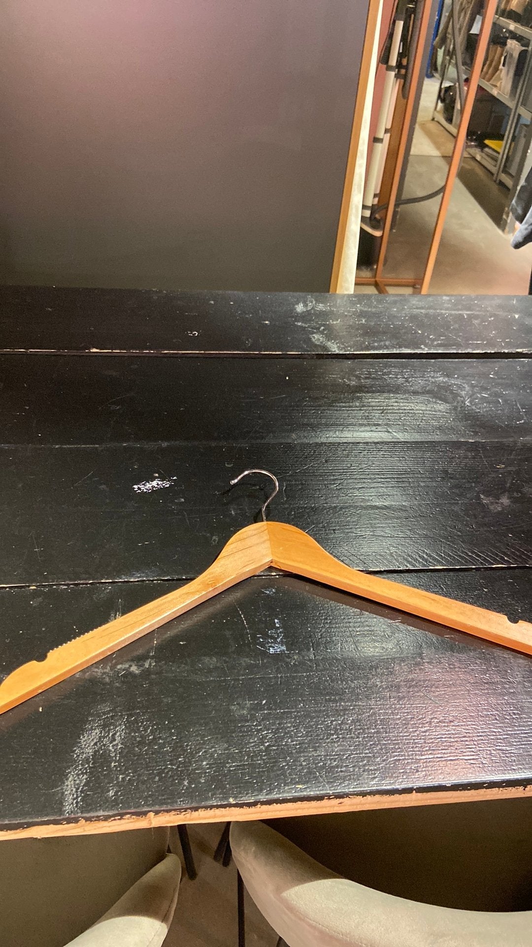 Te koop houten hangers, Ophalen, Zo goed als nieuw, Hout