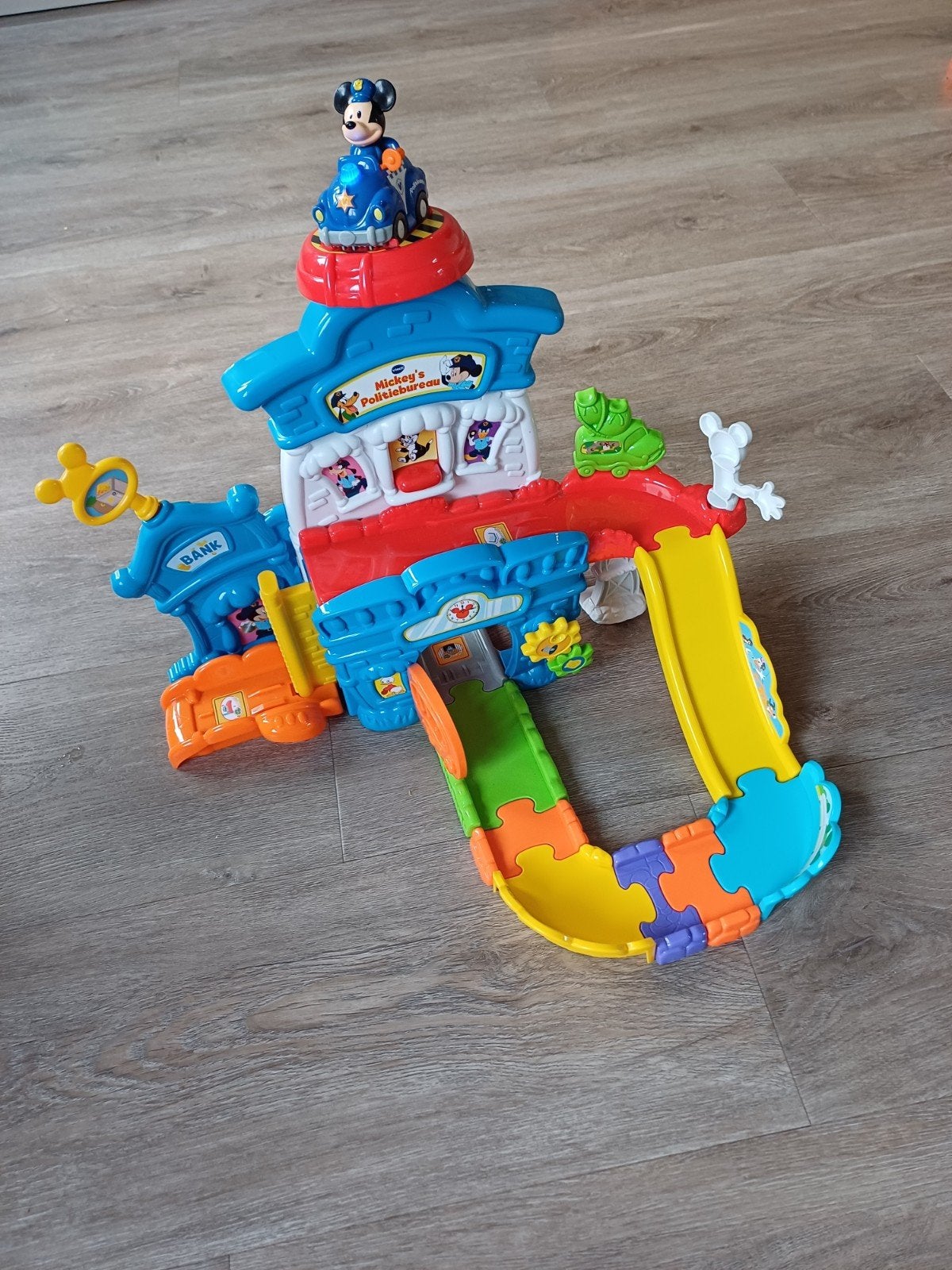 VTech Mickey's Politiebureau Speelset met Mickey Auto, Ophalen of Verzenden, Gebruikt, 2 tot 4 jaar