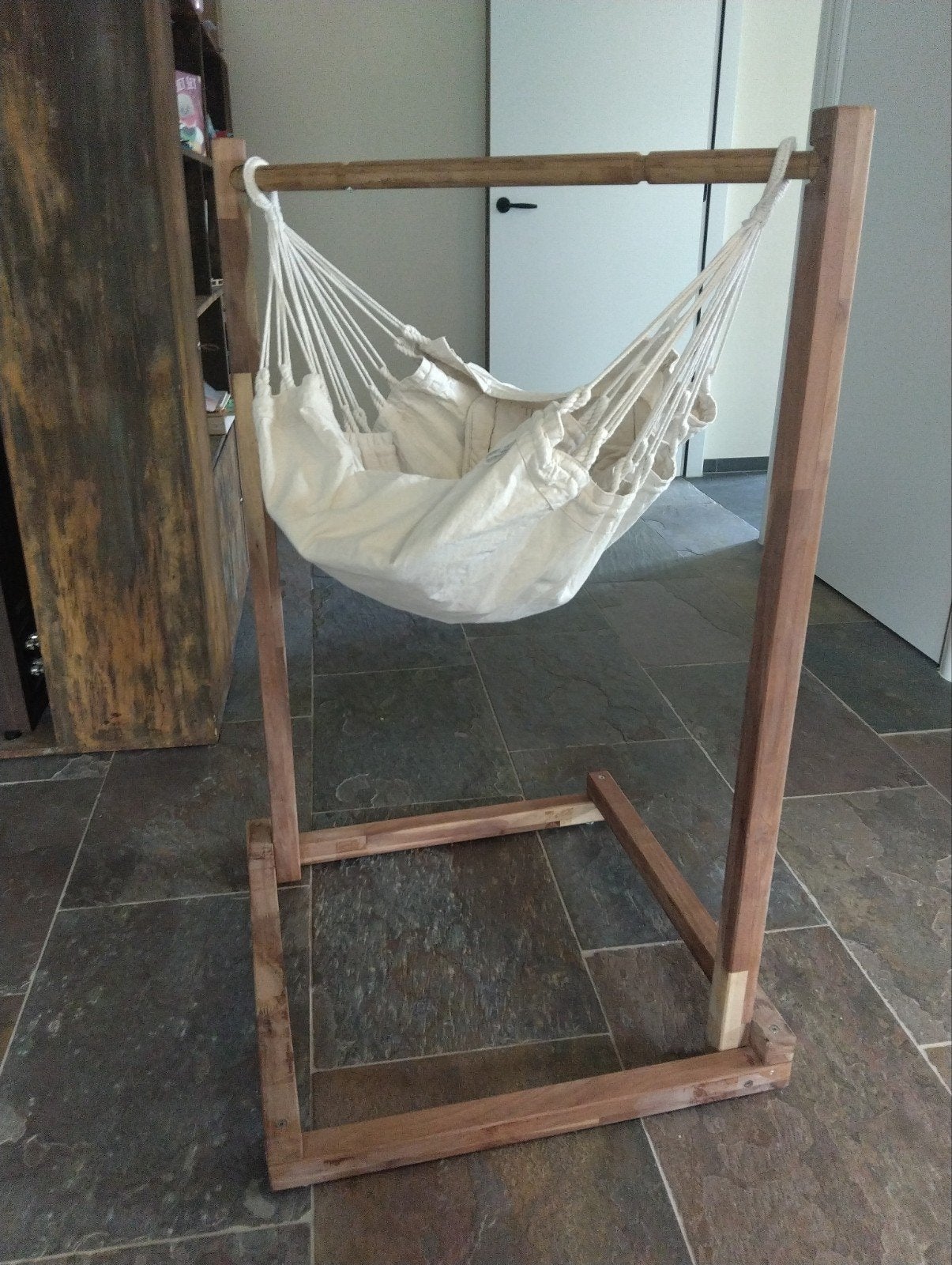 La Siesta baby hangmat met standaard, Kinderen en Baby's, Babywiegjes en Ledikanten, Ophalen, Zo goed als nieuw, Overige typen