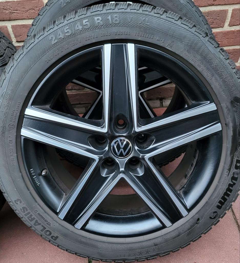 18 inch VW Arteon velgen met winterbanden 5x112, Auto-onderdelen, Banden en Velgen, 18 inch, 245 mm, Banden en Velgen, Nieuw