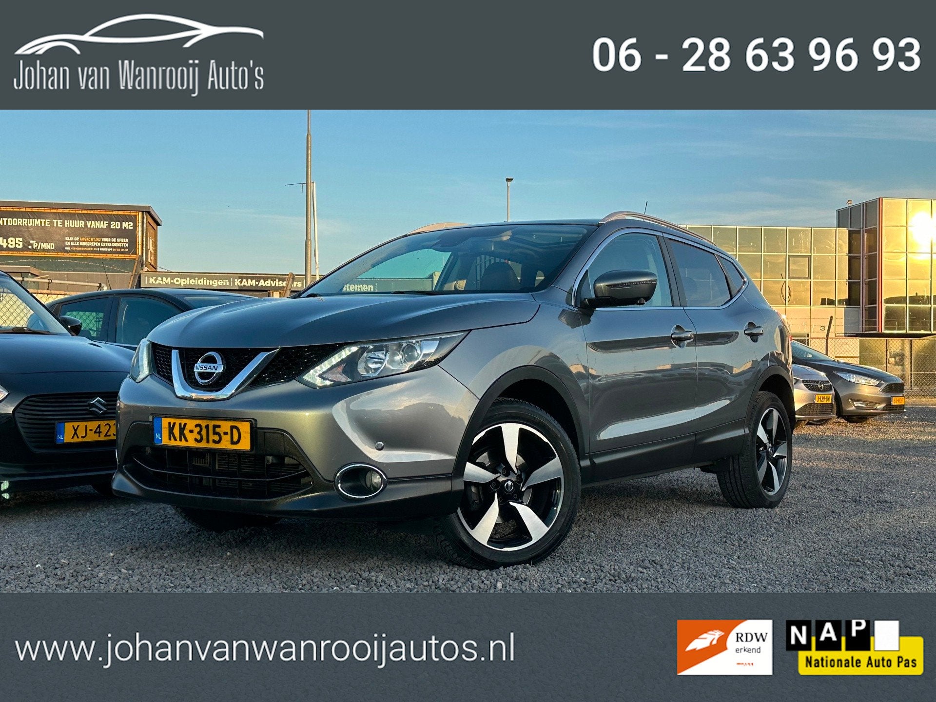 Nissan Qashqai 1.2 N-Connecta/NAVI/CAMERA/NW APK, Voorwielaandrijving, Stof, Gebruikt, 4 cilinders