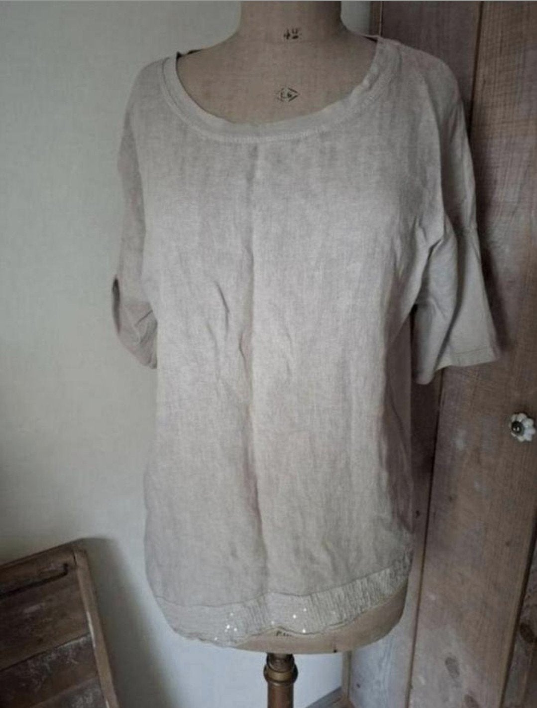 linnen blouse heel mooi, Kleding | Dames, Ophalen of Verzenden, Zo goed als nieuw, Maat 38/40 (M), Beige
