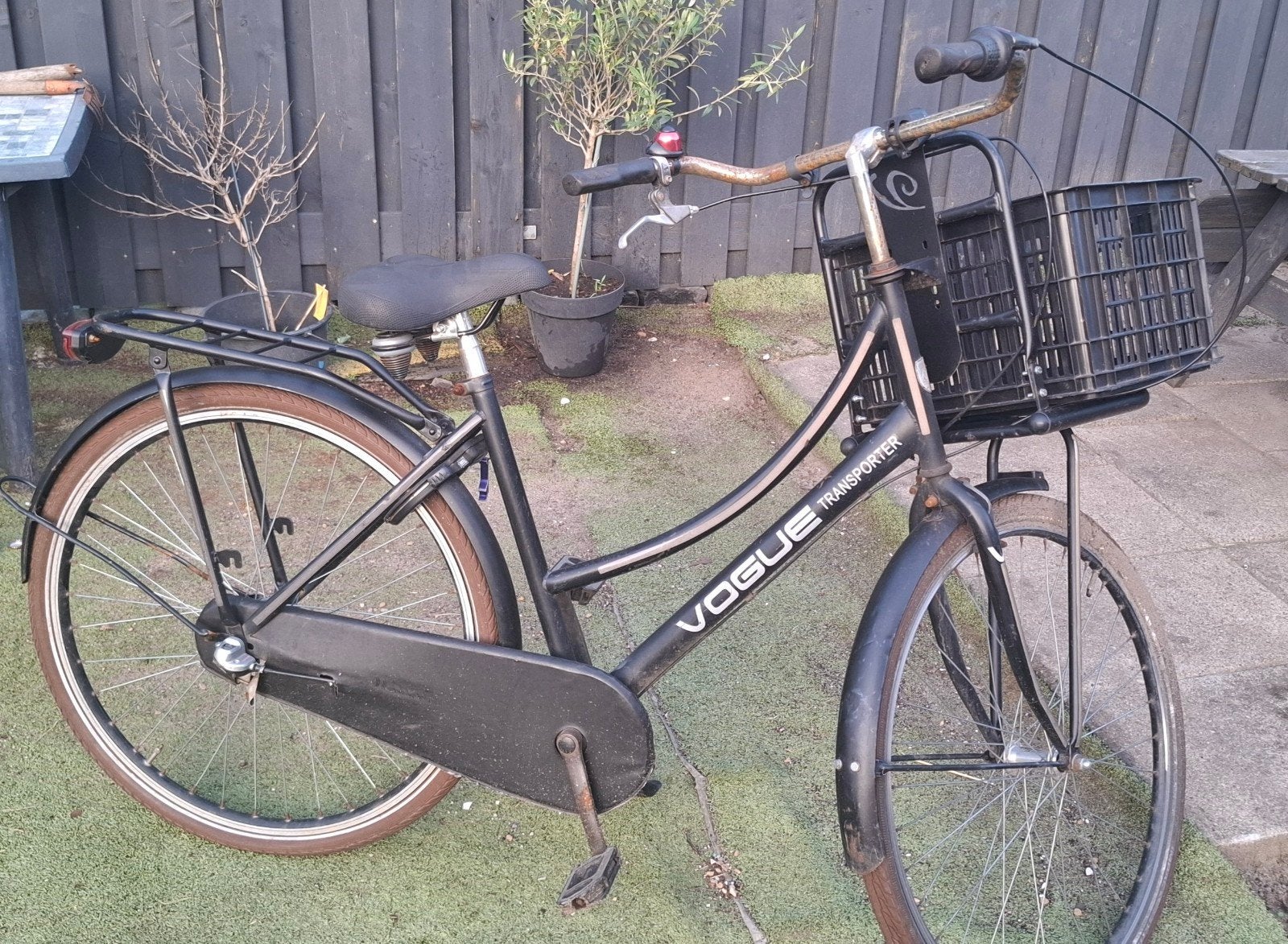 Vogue Transporterfiets 28inch met mand - Gebruikt, Overige merken, Terugtraprem, Gebruikt, Versnellingen
