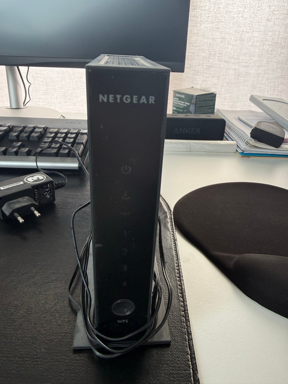 NETGEAR RangeMax Wireless-N Gigabit Router WNR3500 v2, Ophalen of Verzenden, Gebruikt, Router