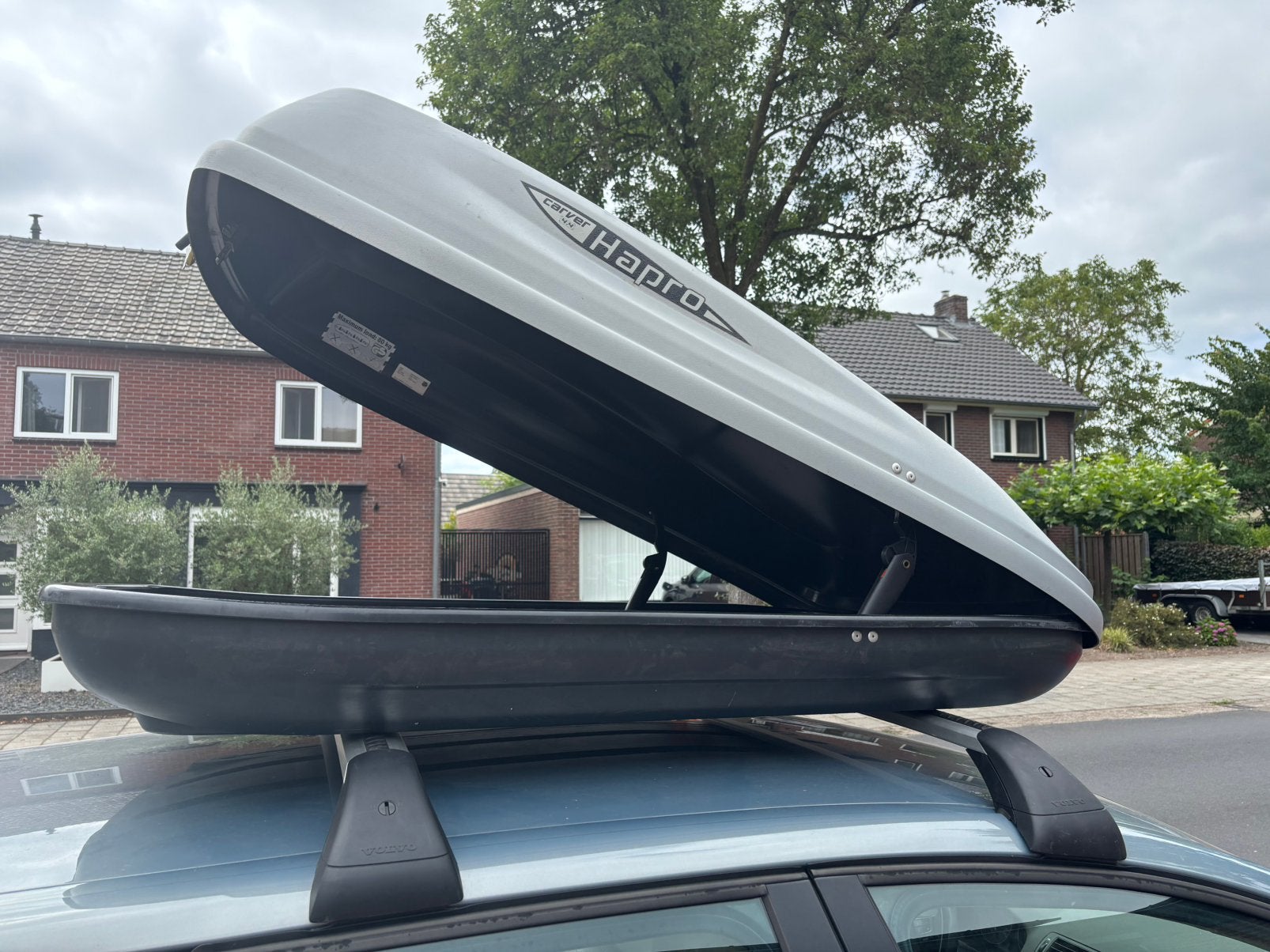 Hapro Carver 4.4  bagagebox / dakkoffer afsluitbaar, Ophalen, Gebruikt